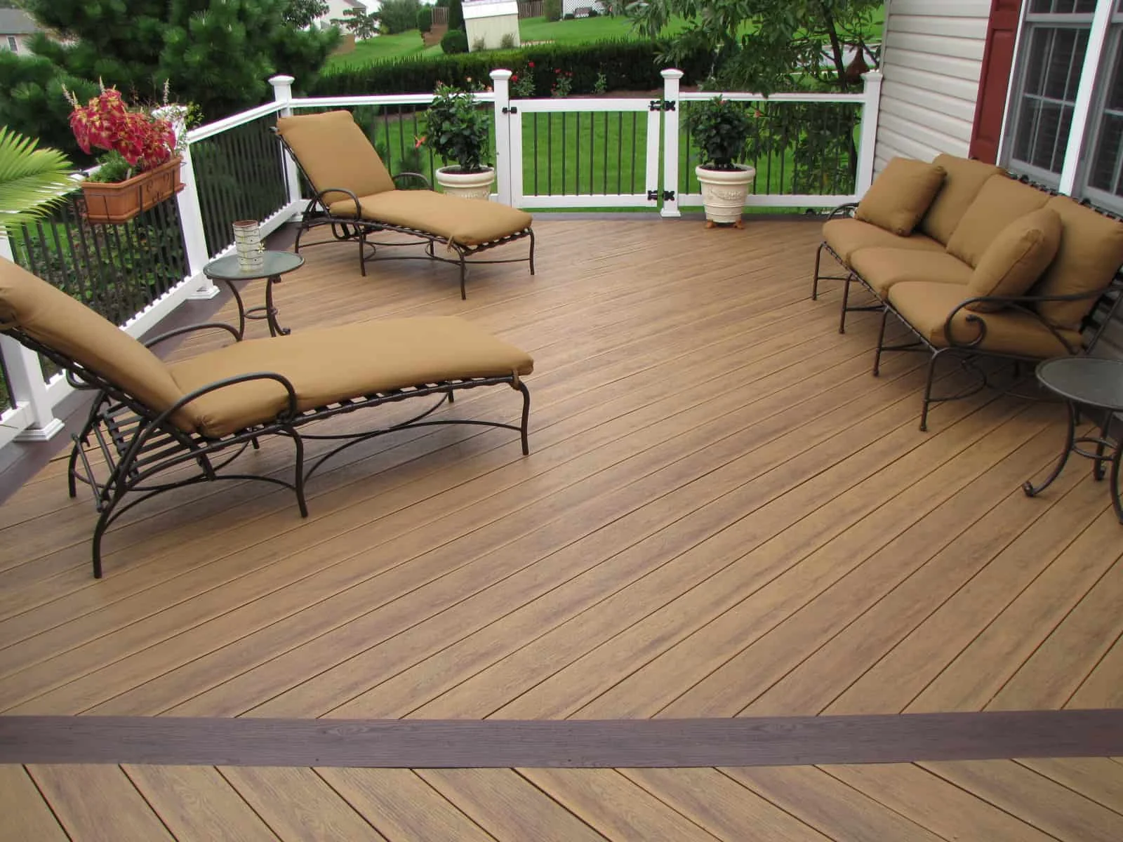 TruNorth Clubhouse Ipe deck installation photo