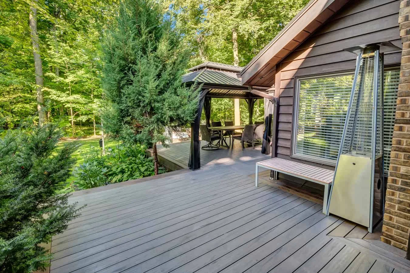 TruNorth Composite Ash Grey deck installation photo