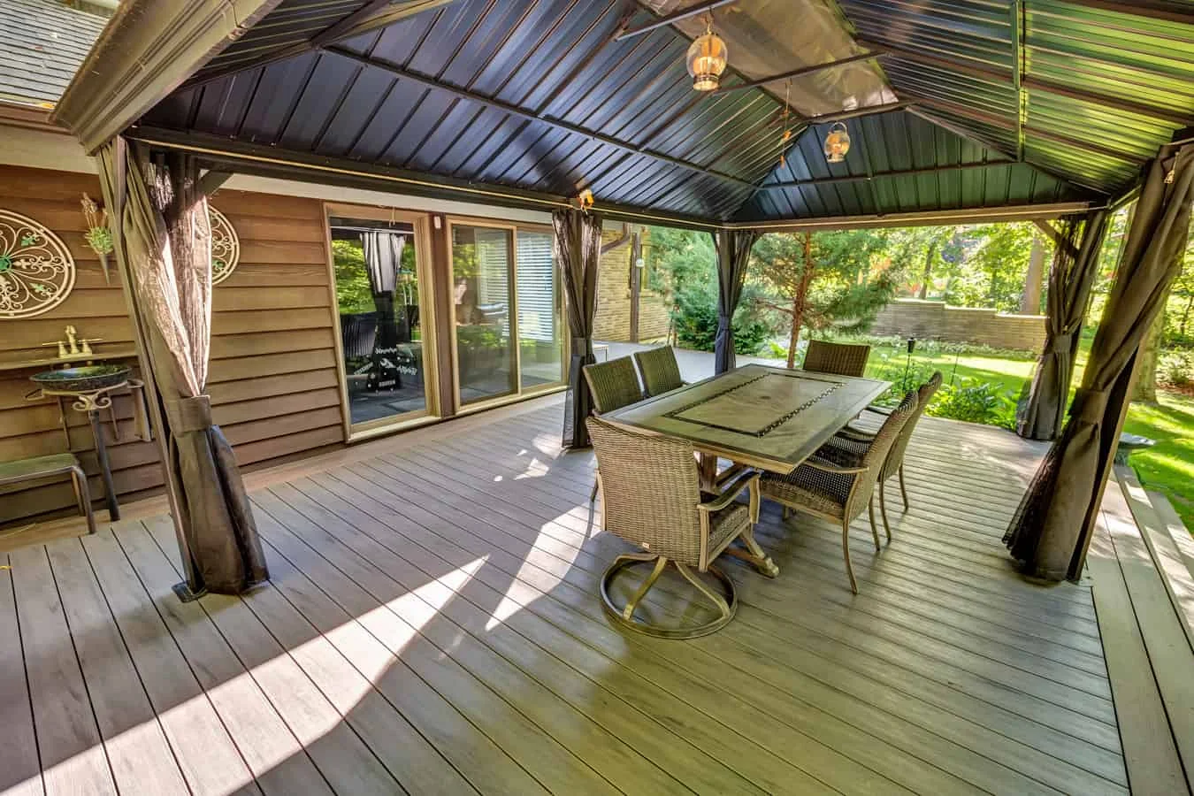 TruNorth Composite Ash Grey deck installation photo