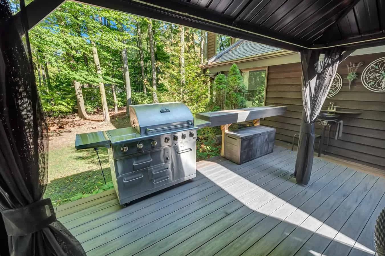 TruNorth Composite Ash Grey deck installation photo
