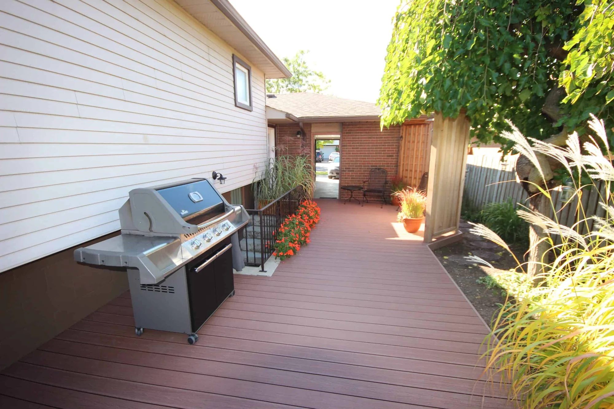 TruNorth Composite Bordeaux deck installation photo