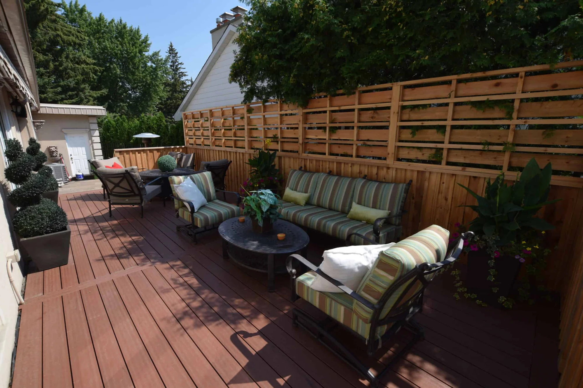 TruNorth Composite Brazilian Cherry deck installation photo