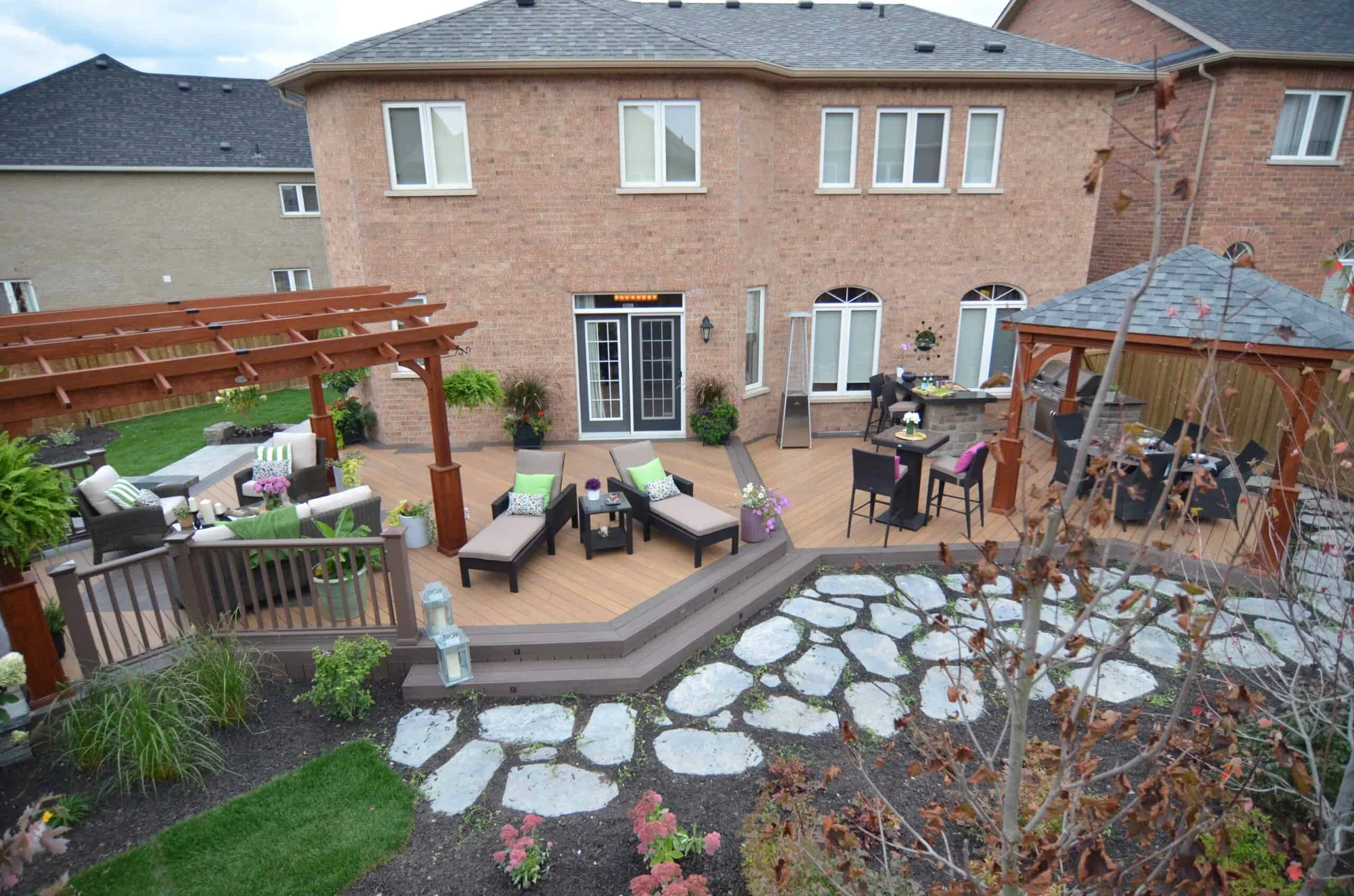 TruNorth Clubhouse Ipe deck installation photo