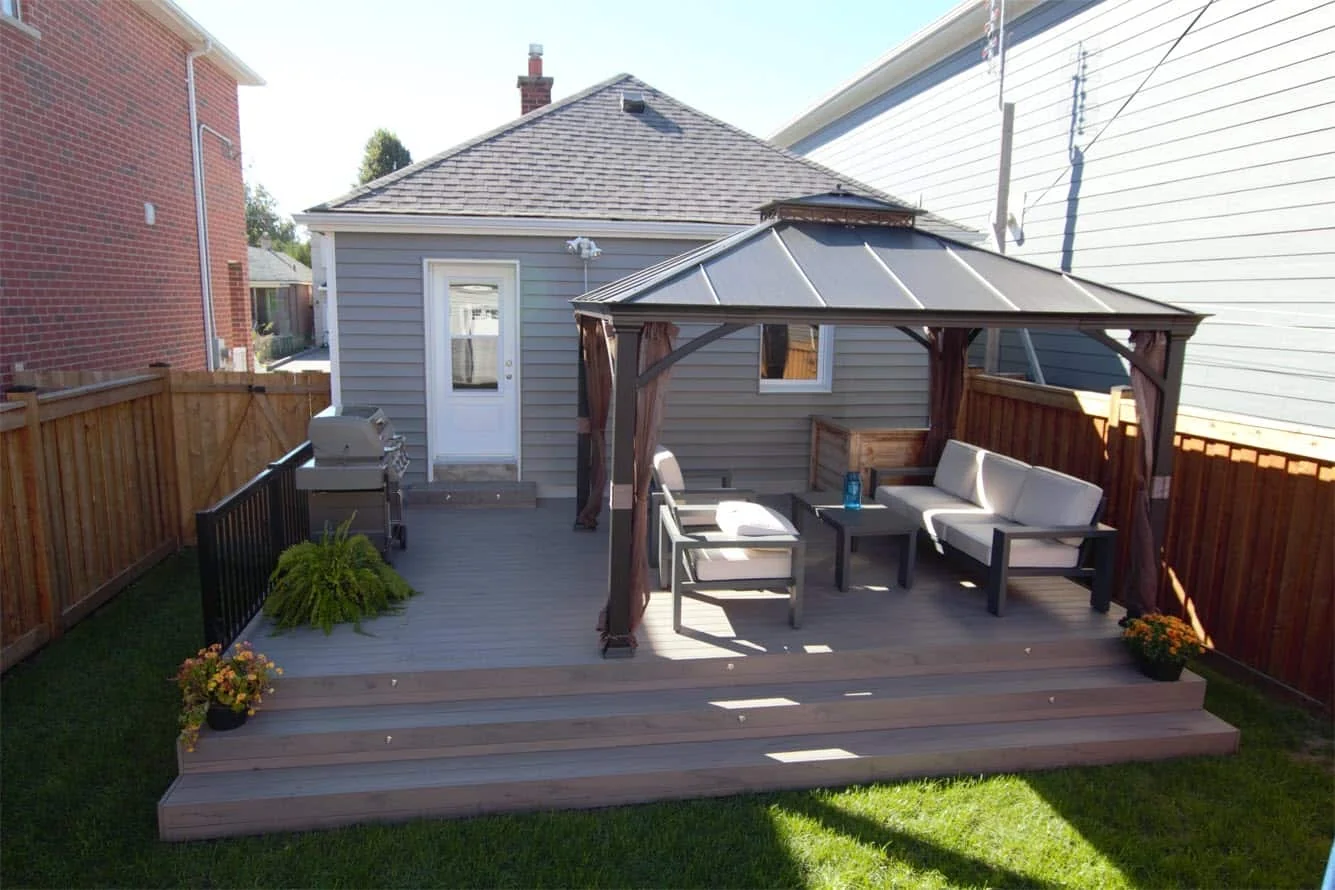 TruNorth Composite Hazelwood deck installation photo