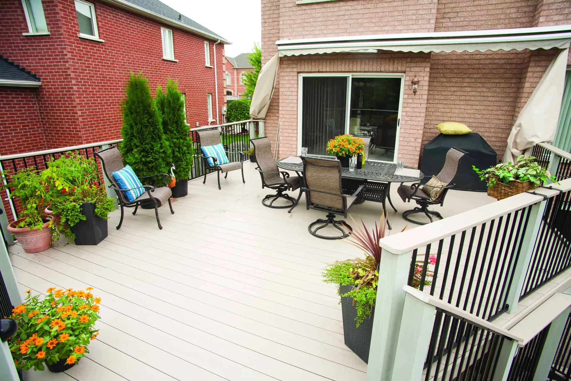 TruNorth Clubhouse Cobblestone deck installation photo