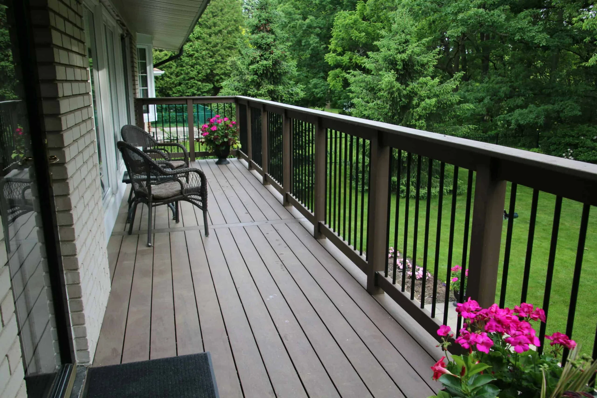 TruNorth Composite Tropical Walnut deck installation photo